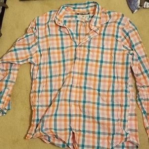 Old navy shirt